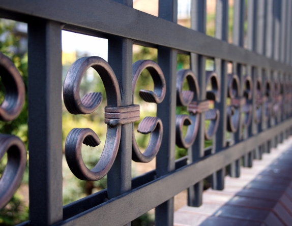 SARIS RAILINGS